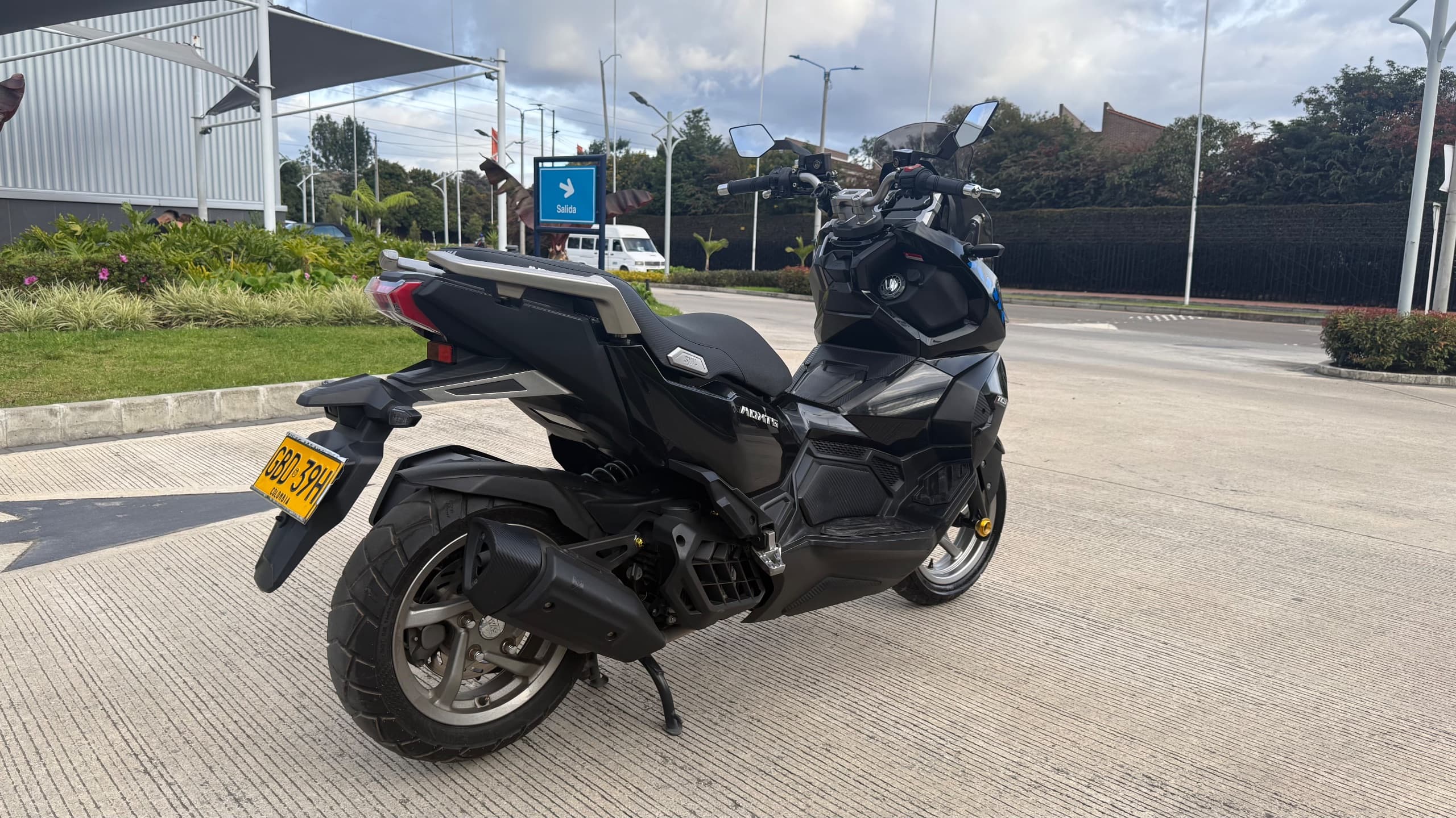 Sym Adhtg 150