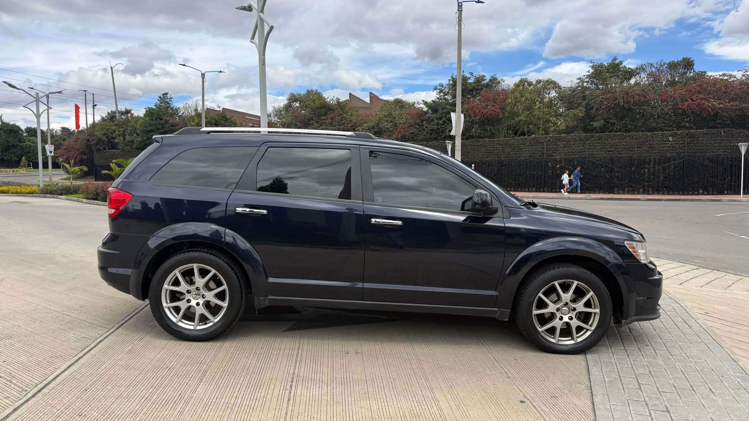 Dodge Journey Crew